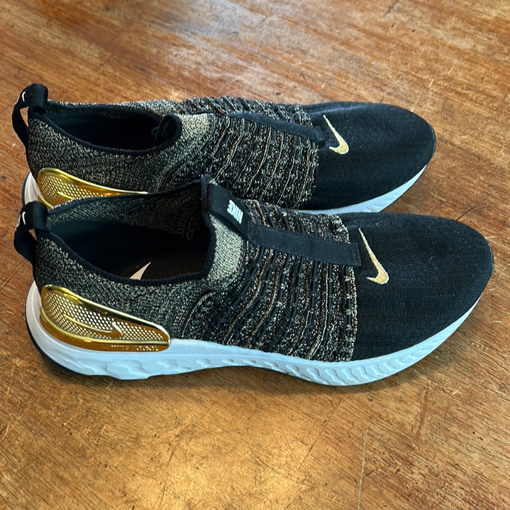 Nike Phantom React